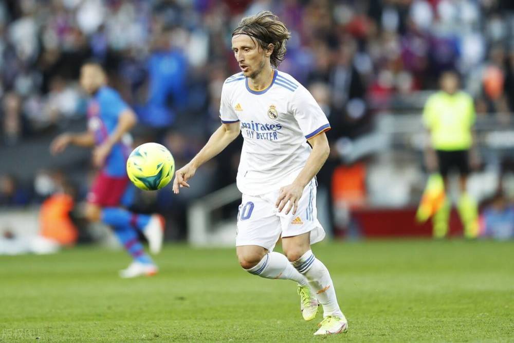 世体：小蜘蛛自去年10月以来持续低迷，他需在西